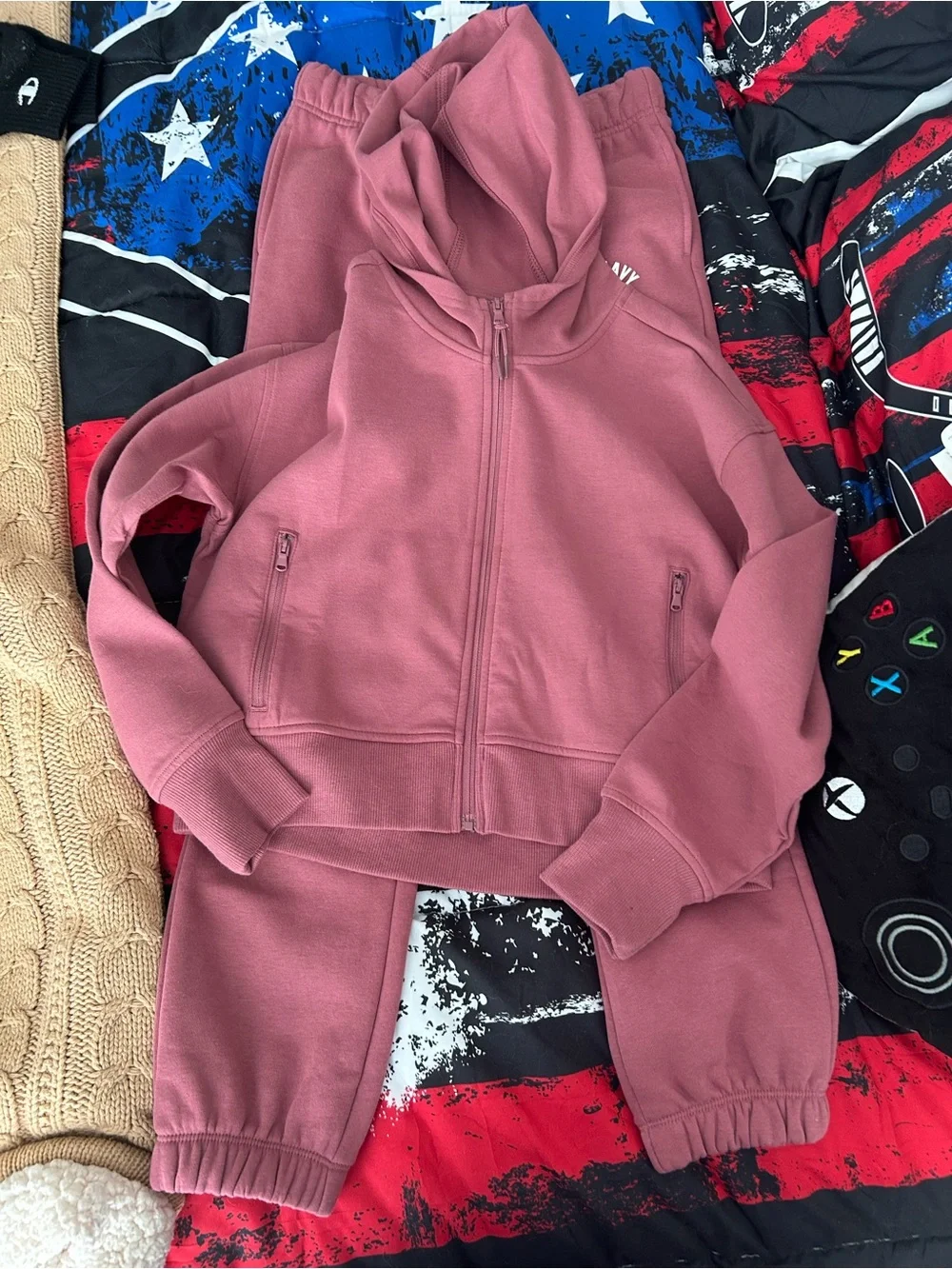 NWOT Old Navy girls Mauve Pink Hoodie and Jogger Set